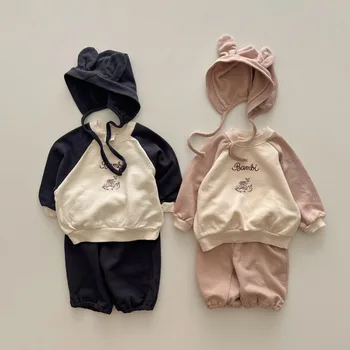 2023 Ins Autumn Korean Baby Girls 3PCS drabužių komplektas Medvilninis ilgų rankovių pleistras Megztiniai Kelnės Kepurės kostiumas Mažylių mergaičių apranga