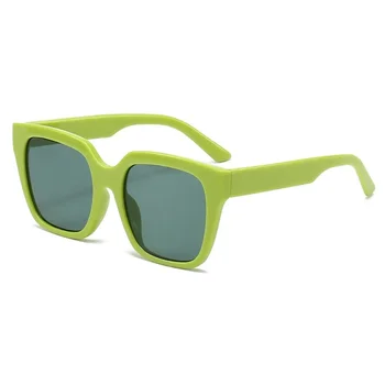 europietiško ir amerikietiško stiliaus akiniai nuo saulės kvadratiniai akiniai nuo saulės Nauja mados tendencija Žalia asmenybė PC akiniai