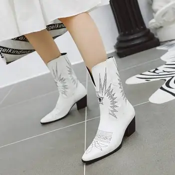 Med Heel Batai Batai-Moteriški batai Moteriški batai Prabangus dizaineris 2023 Ladies Pointy Didelio dydžio mados guma Ruduo Mid Calf Western Co