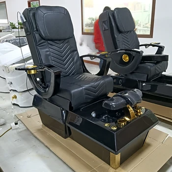 Moderni nagų parduotuvės įranga grožio salono manikiūro kėdė prabangi juodo aukso pėdų SPA pedikiūro kėdė su masažu