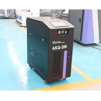 Nešiojamas lazerinis rūdžių šalinimo įrankis lazerinio valymo mašina rūdžių šalinimui 500w 200W 100w Oro aušinimas