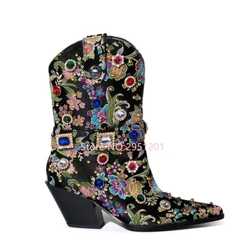 Sudėtingi siuvinėjimo kulkšnies batai Smailios piršto spalvos krištolo stambus kulnas Botas įsispiriami deimantiniai batai moterims