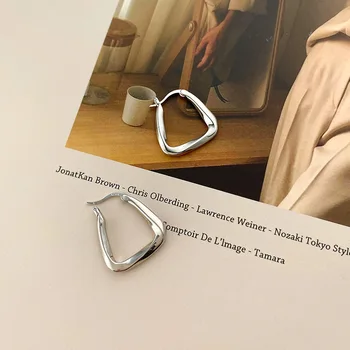 Susukti Europos ir Amerikos geometriniai perdėti auskarai Sidabrinės adatos, nišiniai aukščiausios klasės pojūčiai prancūziški paprasti sidabriniai ausų užsegimai