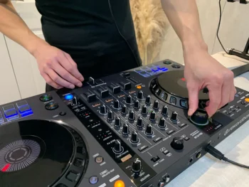 VASAROS IŠPARDAVIMŲ NUOLAIDA 2022 M. Pioneer DJ DDJ-FLX6 4 denių Rekordbox ir Serato DJ Controller