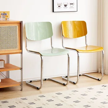 Šiaurės šalių minimalistinės valgomojo kėdės Kavinė Modernus dizaineris Unikali plastikinė kėdė Terasa Sodas Sillas de Comedor Virtuvės baldai